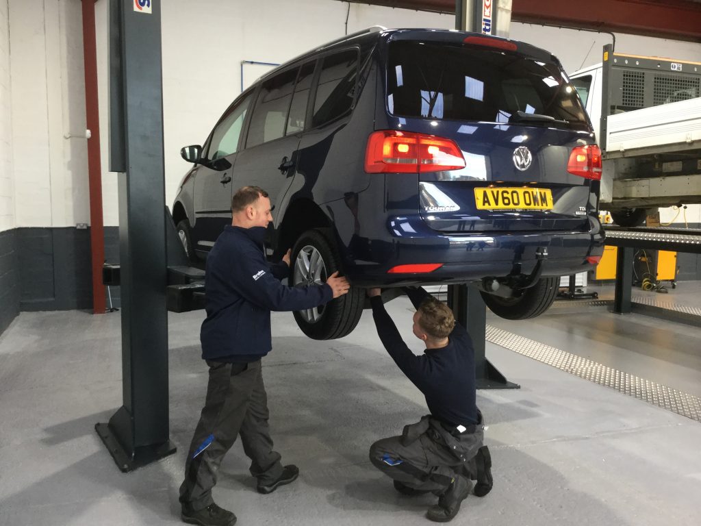 SERVICING AND REPAIRS All Makes Autocentre